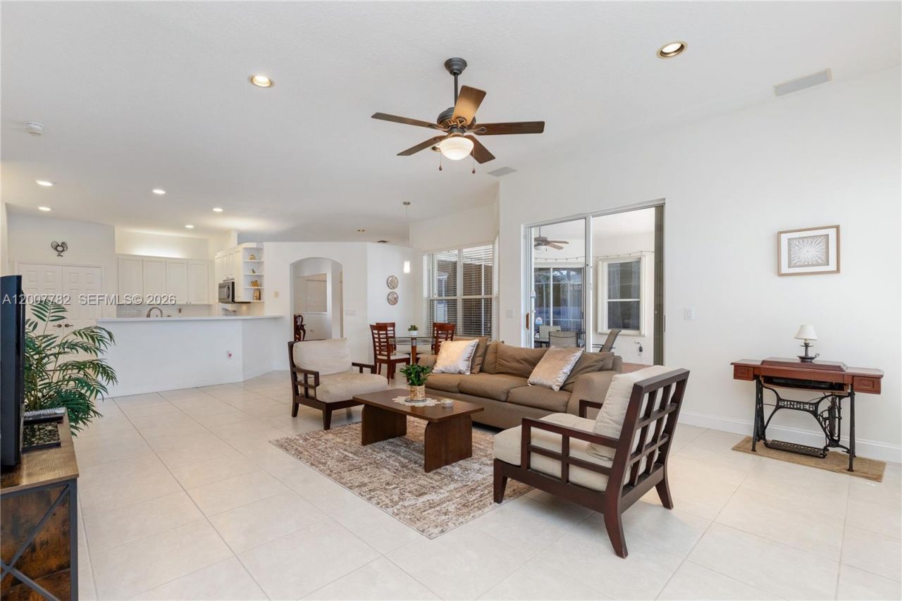 15966 SW 3rd St , Pembroke Pines, FL 33027 Photo