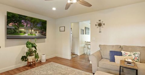 134 E Washington St, Ripon, CA 95366 Photo