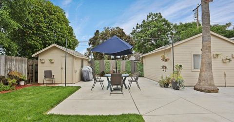 134 E Washington St, Ripon, CA 95366 Photo