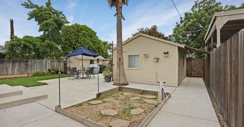 134 E Washington St, Ripon, CA 95366 Photo