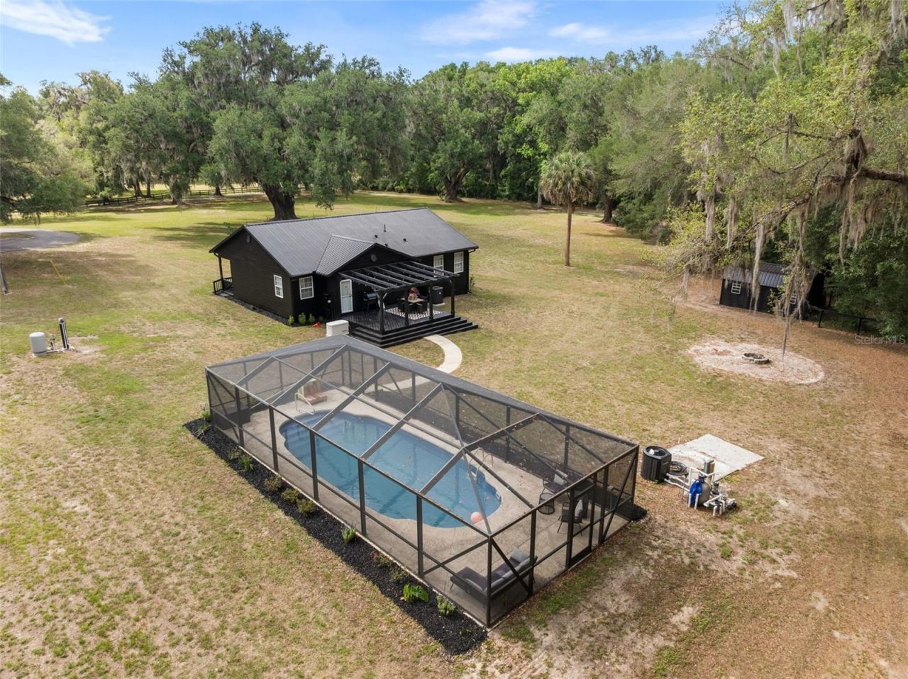 17995 NE 24th Terrace, Citra, FL 32113 Photo