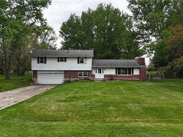 5430 David Drive, Tipp City, OH 45371