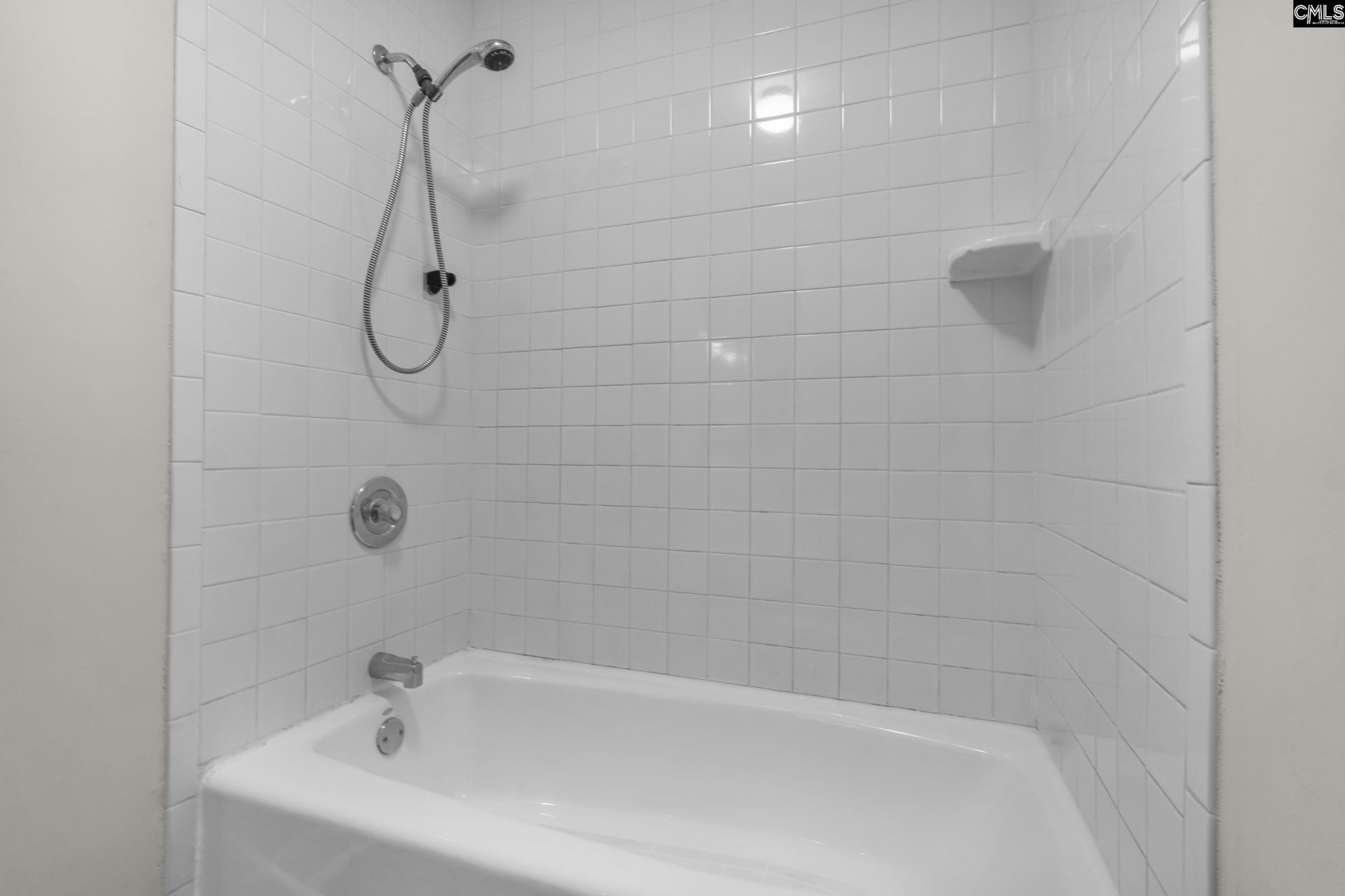 157 Jefferson Place  Photo 15