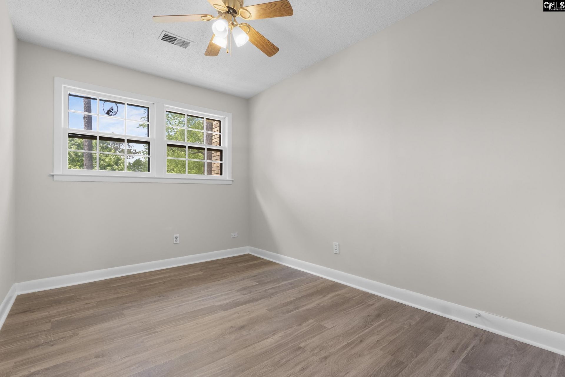 157 Jefferson Place  Photo 19