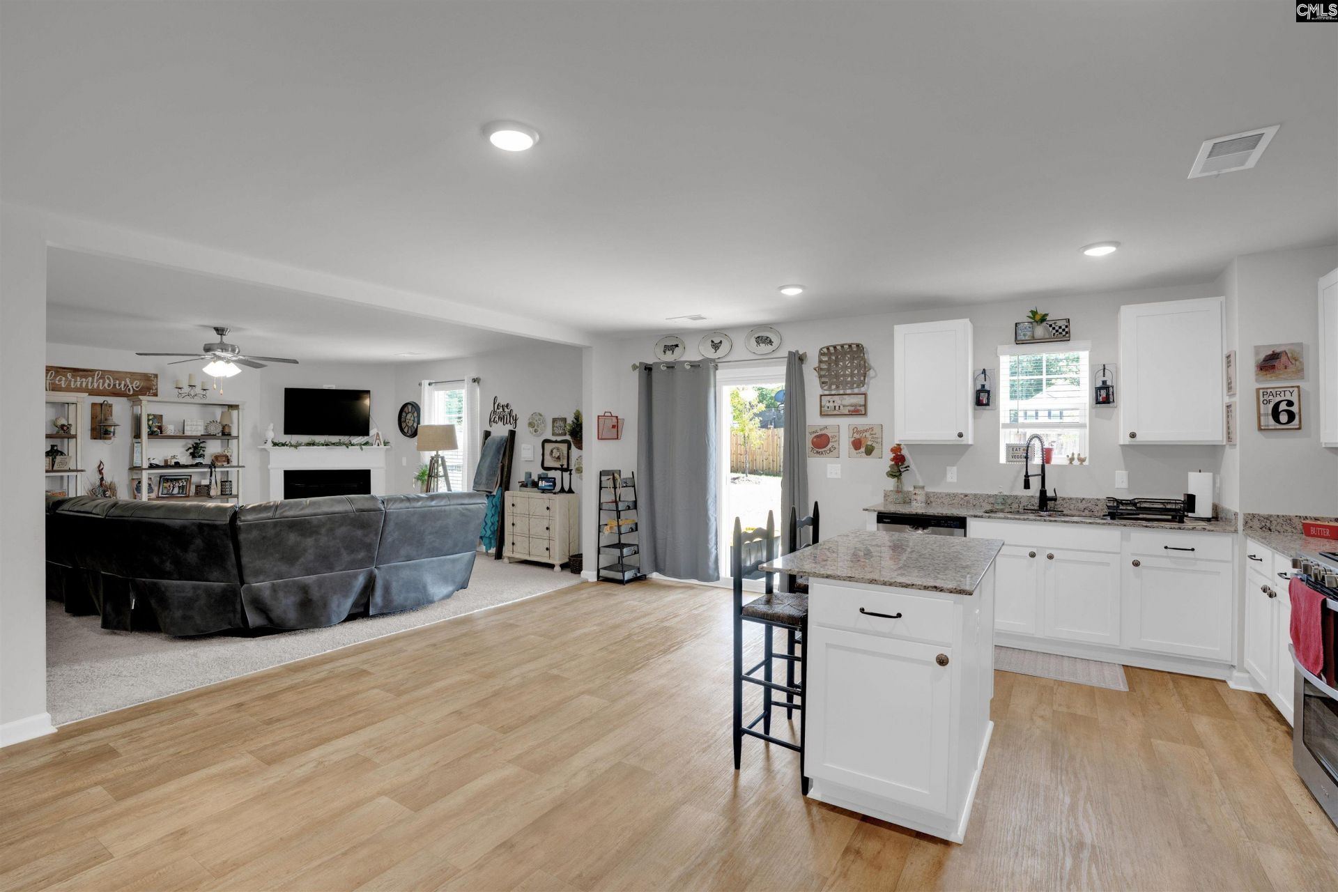 86 Carriagebrook Circle Photo 13
