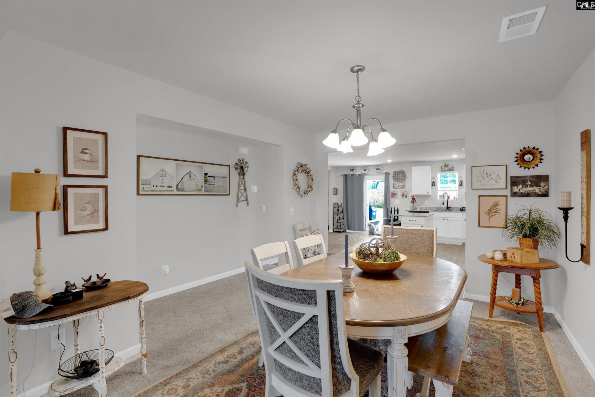 86 Carriagebrook Circle Photo 7