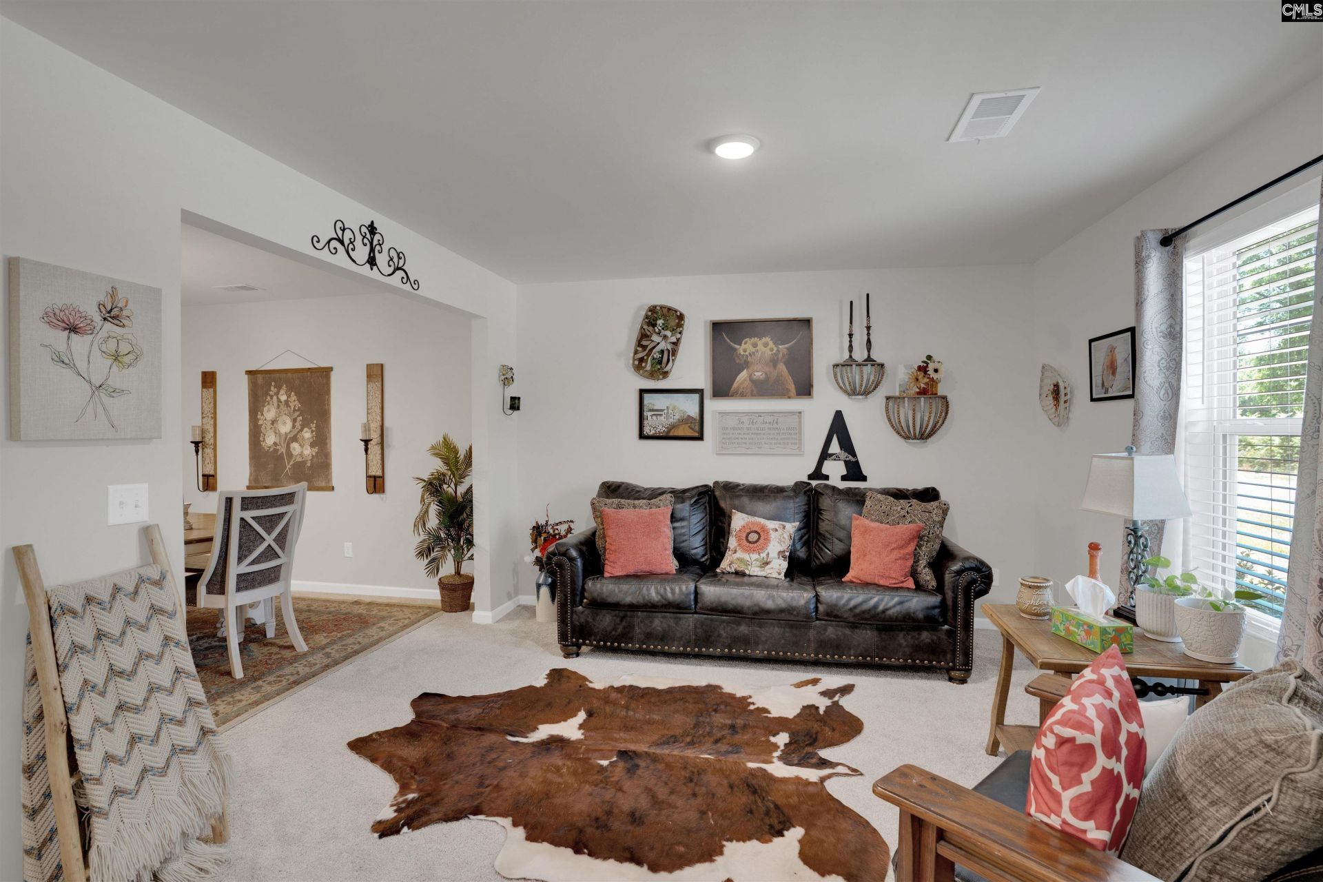 86 Carriagebrook Photo 9