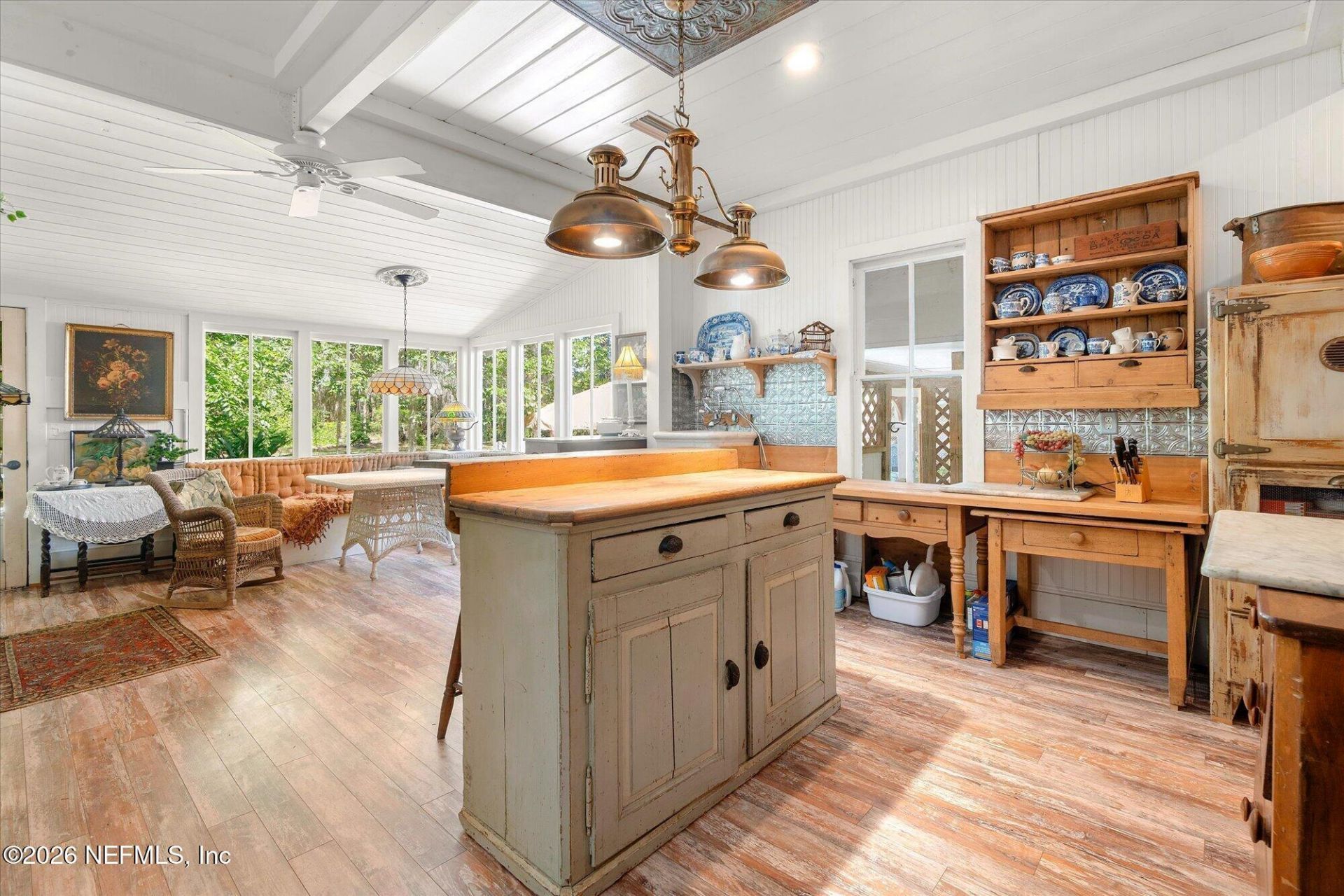 185 E River Road, East Palatka, FL 32131 Photo