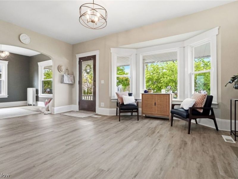 17609 Larchwood Avenue, Cleveland, OH 44135 Photo 12