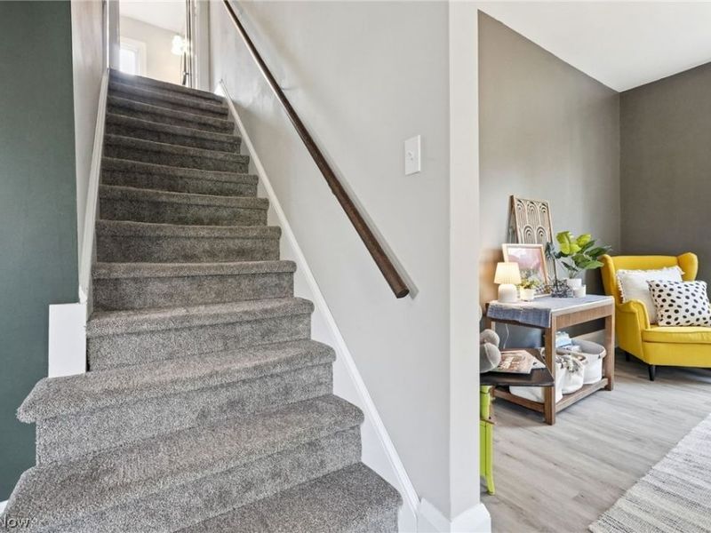 17609 Larchwood Avenue, Cleveland, OH 44135 Photo 24