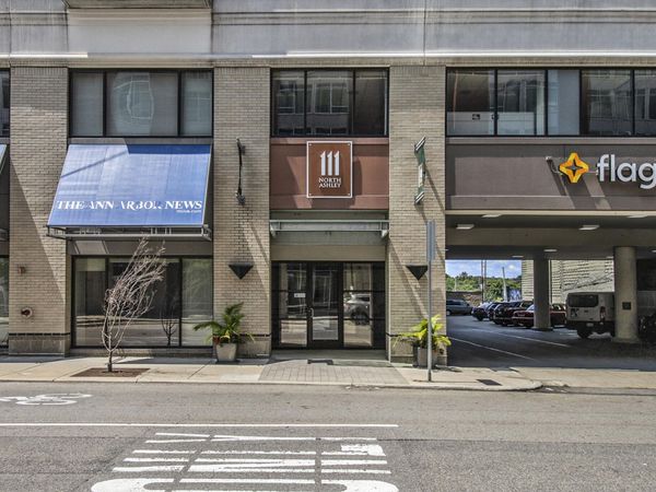 111 N Ashley Street, Unit 302, Ann Arbor, MI 48104