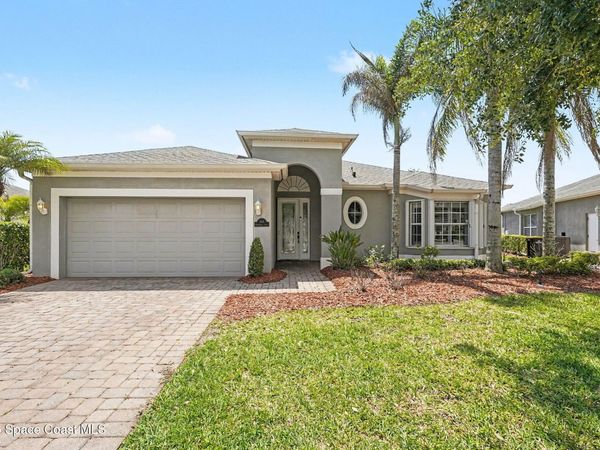 348 Gardendale Circle SE, Palm Bay, FL 32909
