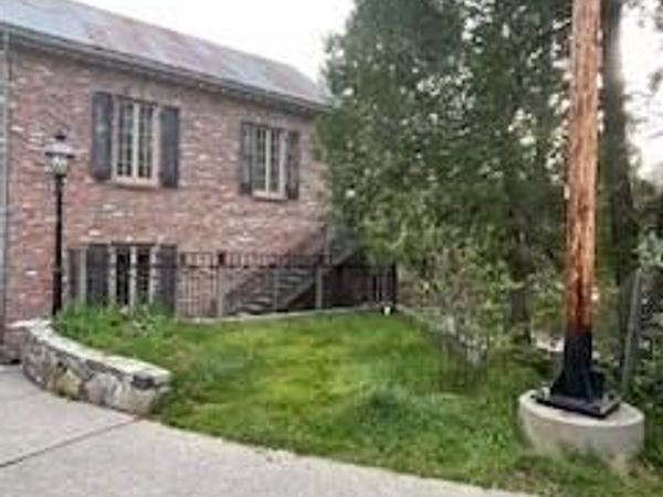 Union St, Nevada City, CA 95959