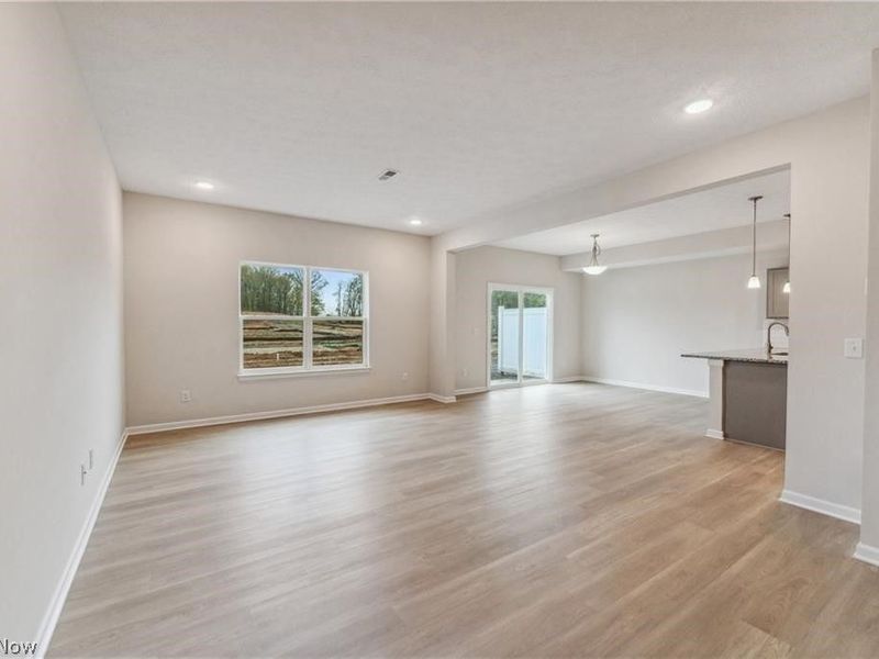 3508 Bushwillow Drive, Green, OH 44685 Photo 6