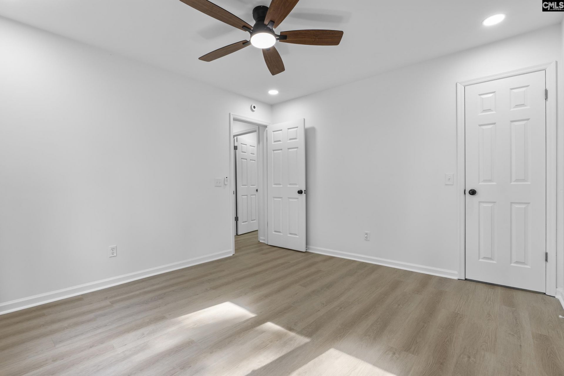 243 Bishopgate Road  Photo 29