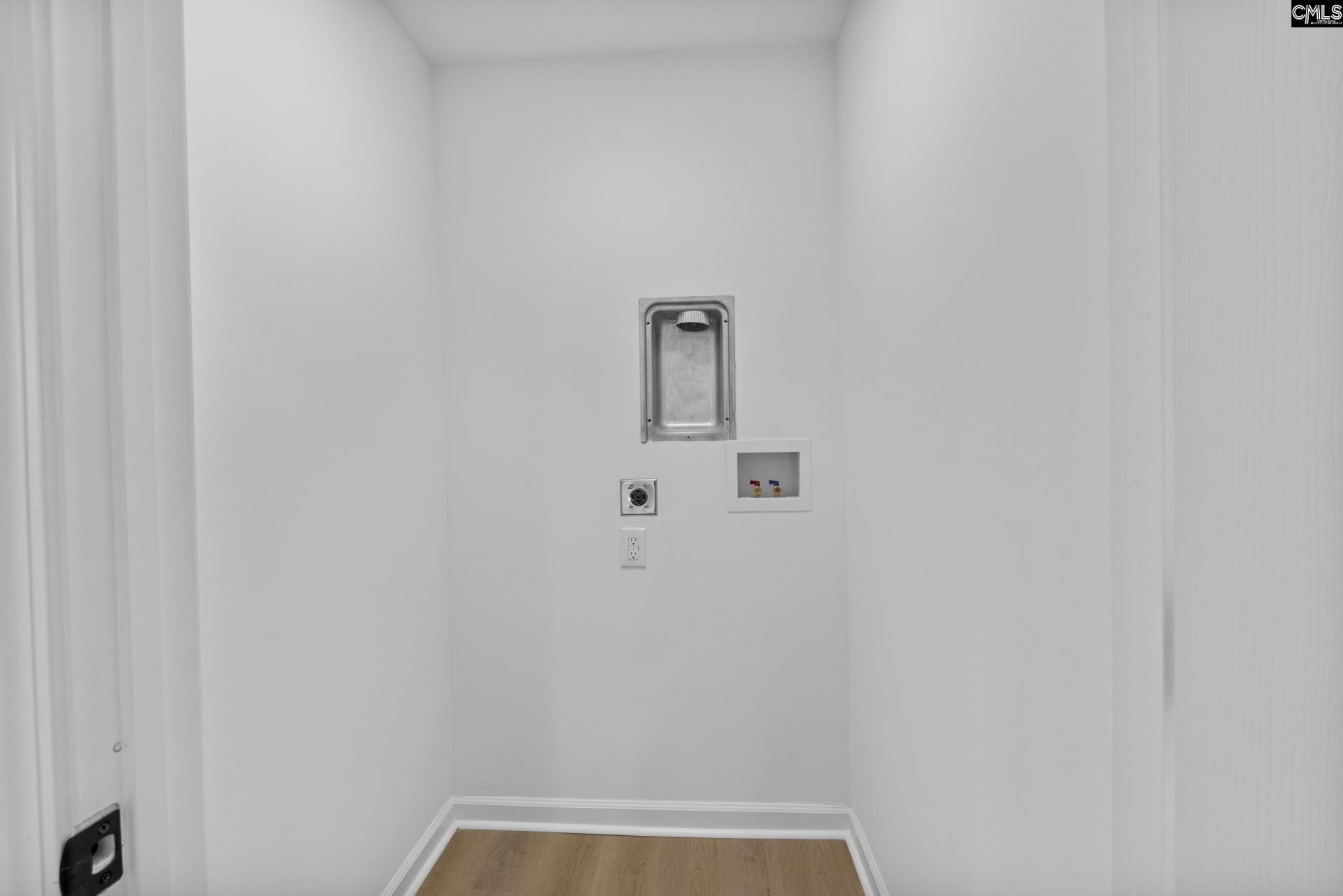 243 Bishopgate Road  Photo 36