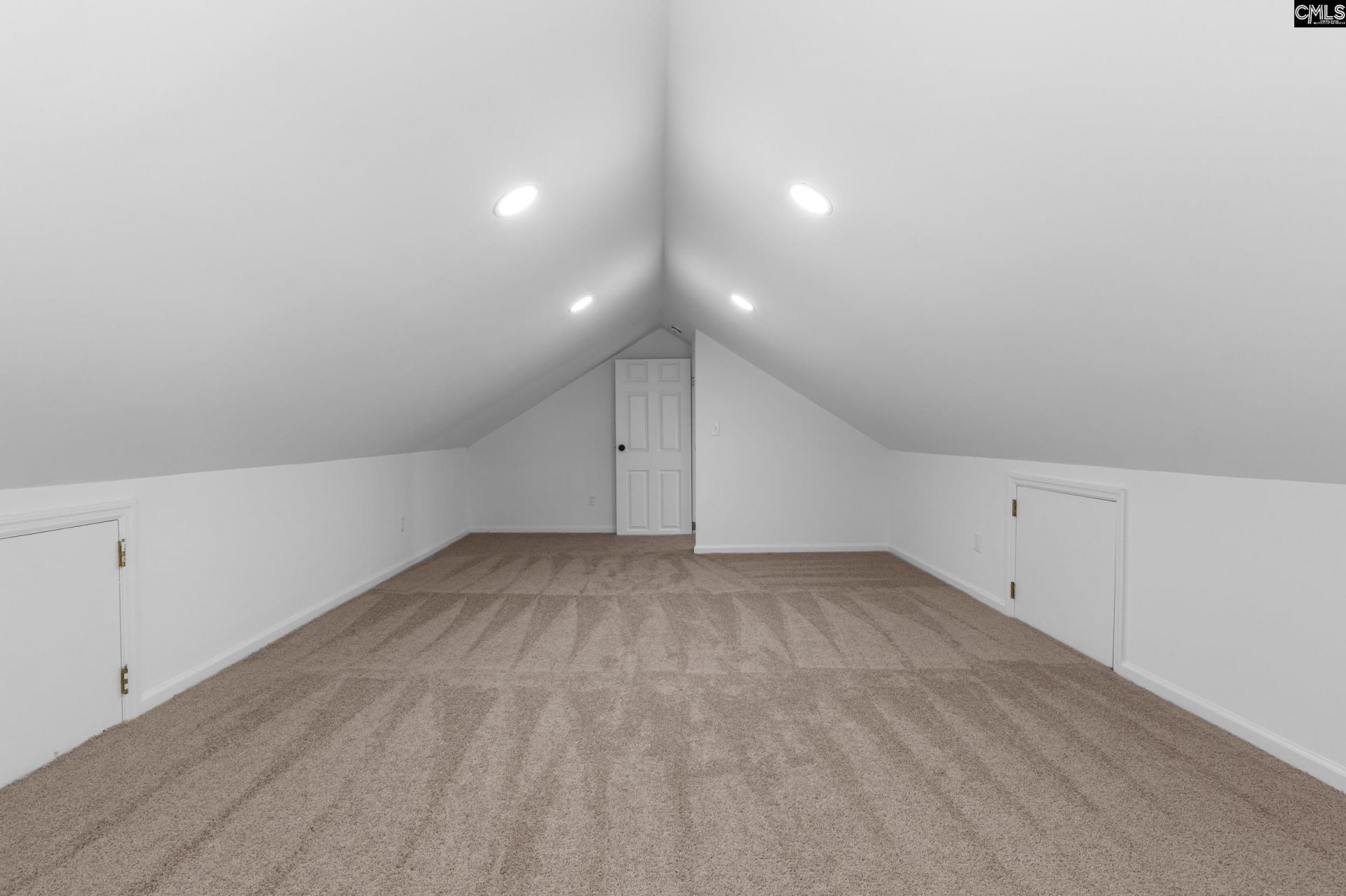 243 Bishopgate Road  Photo 38