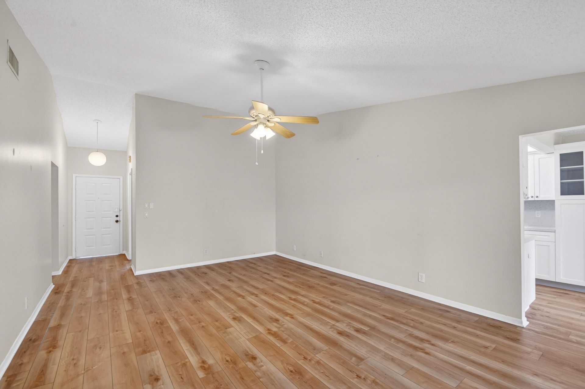 6105 Fairfield Circle, Greenacres, FL 33463 Photo