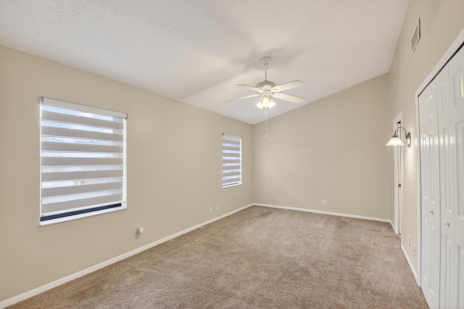 6105 Fairfield Circle, Greenacres, FL 33463 Photo