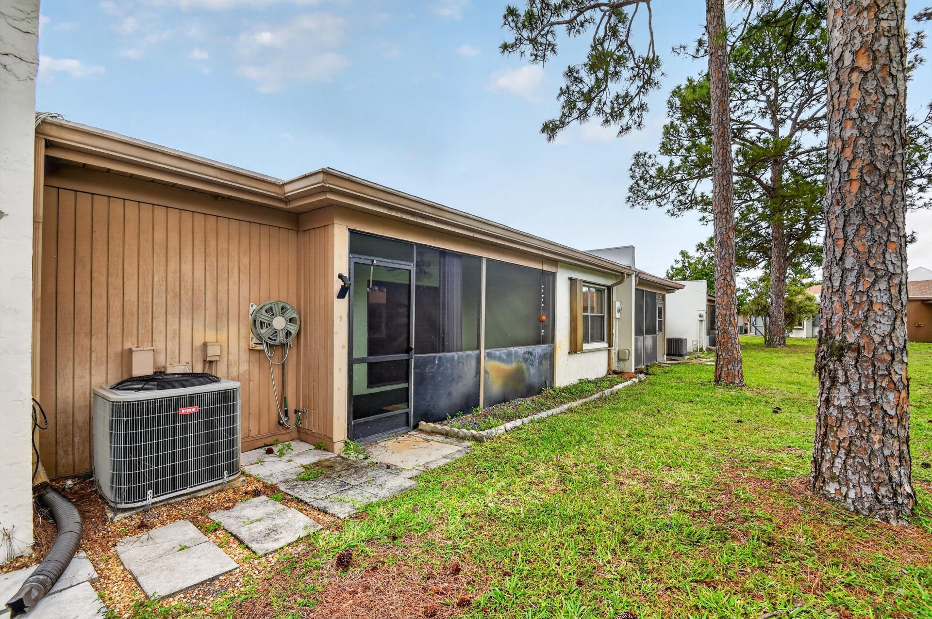 6105 Fairfield Circle, Greenacres, FL 33463 Photo