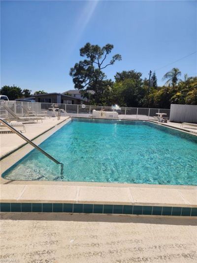 4906 Victoria Dr, Unit 404, Cape Coral, FL 33904 Photo