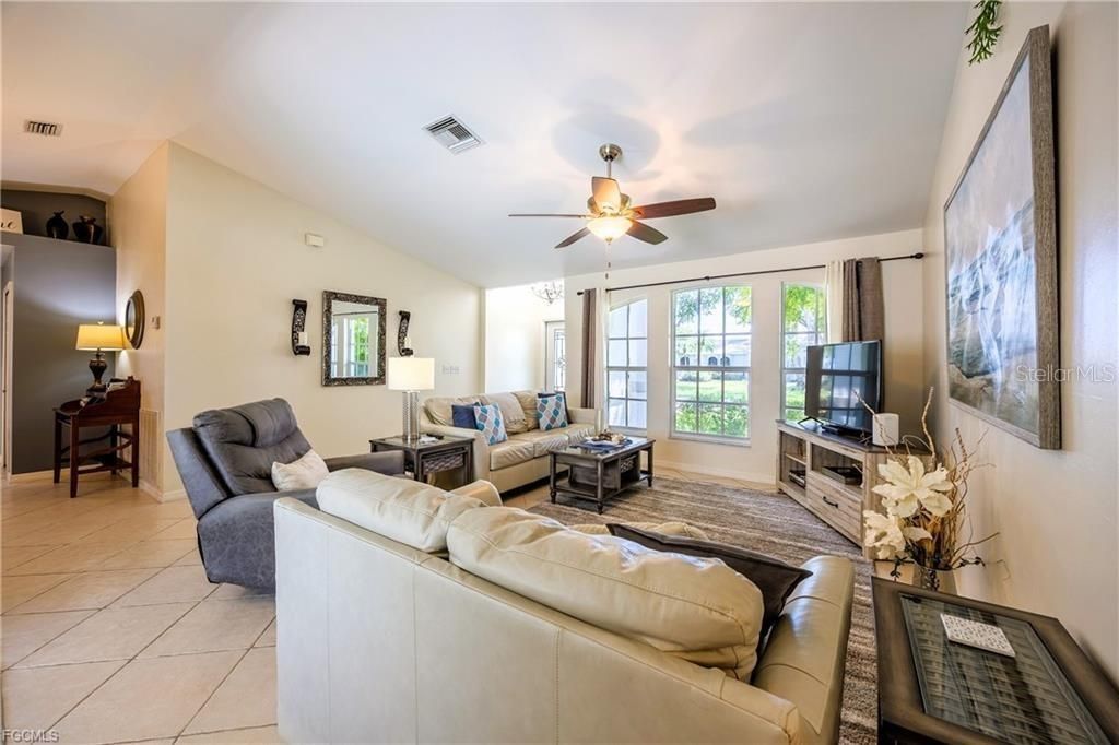 4522 SW 1st Avenue, Cape Coral, FL 33914 Photo
