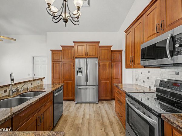 4014 E MORROW Drive, Phoenix, AZ 85050