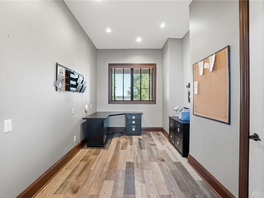 Property Image 92