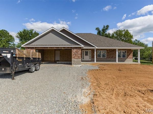 1133 Bell Mountain Drive , Farmington, MO 63640