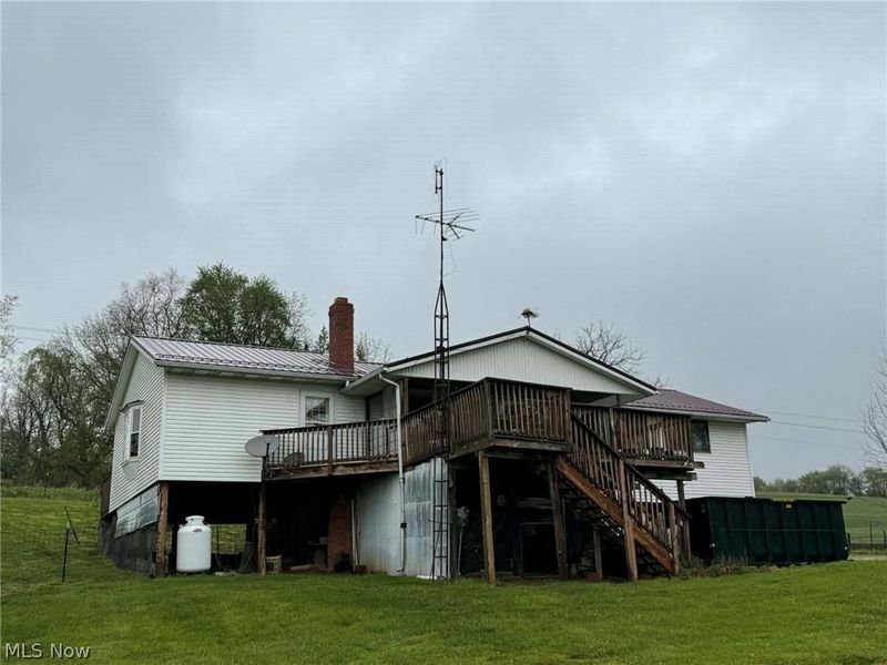 4256 Arbor Road NE, Mechanicstown, OH 44651 Photo 3