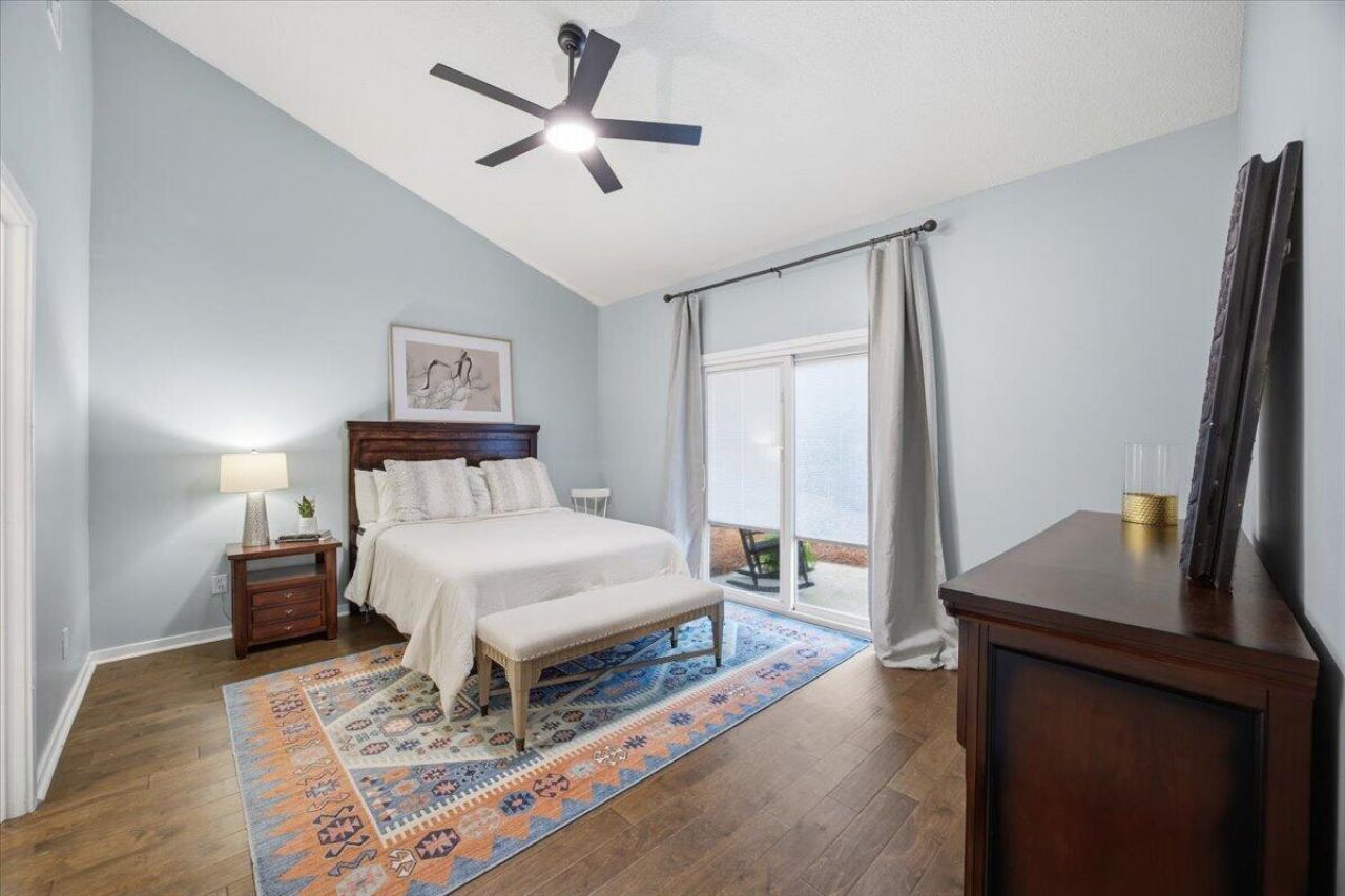 7818 Racquet Road Photo 16