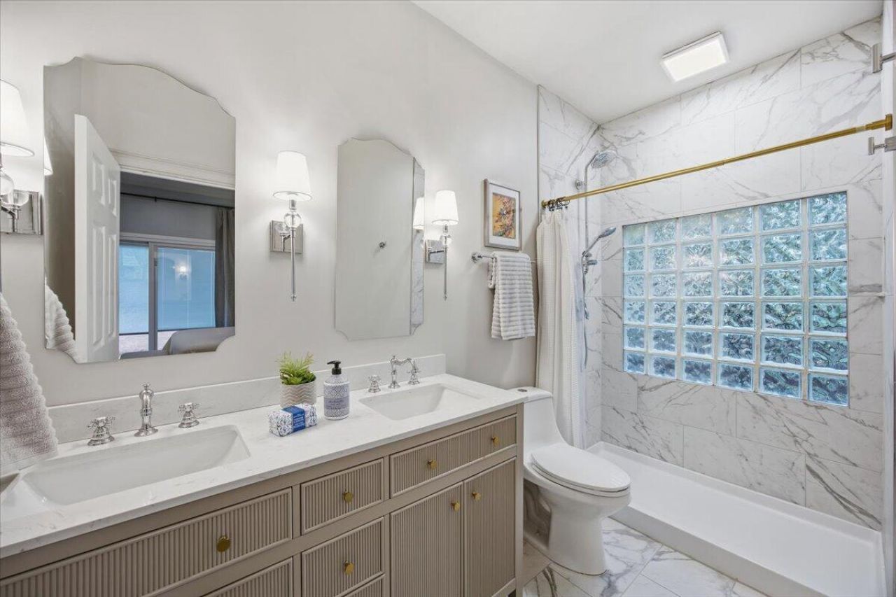 7818 Racquet Road Photo 16