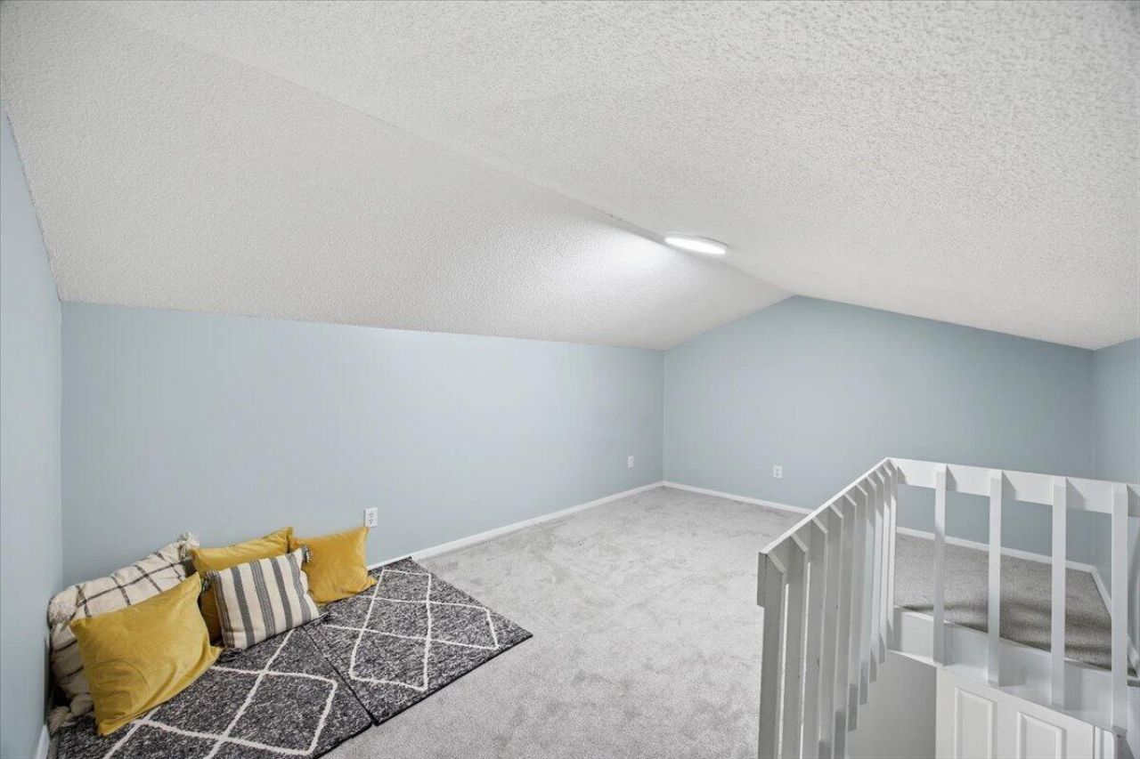 7818 Racquet Road Photo 23