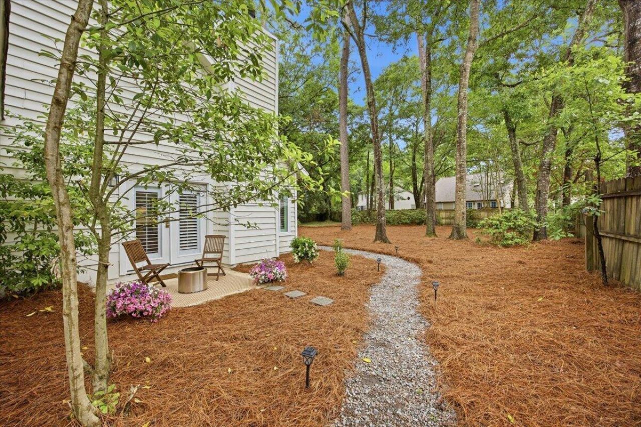 7818 Racquet Road Photo 24