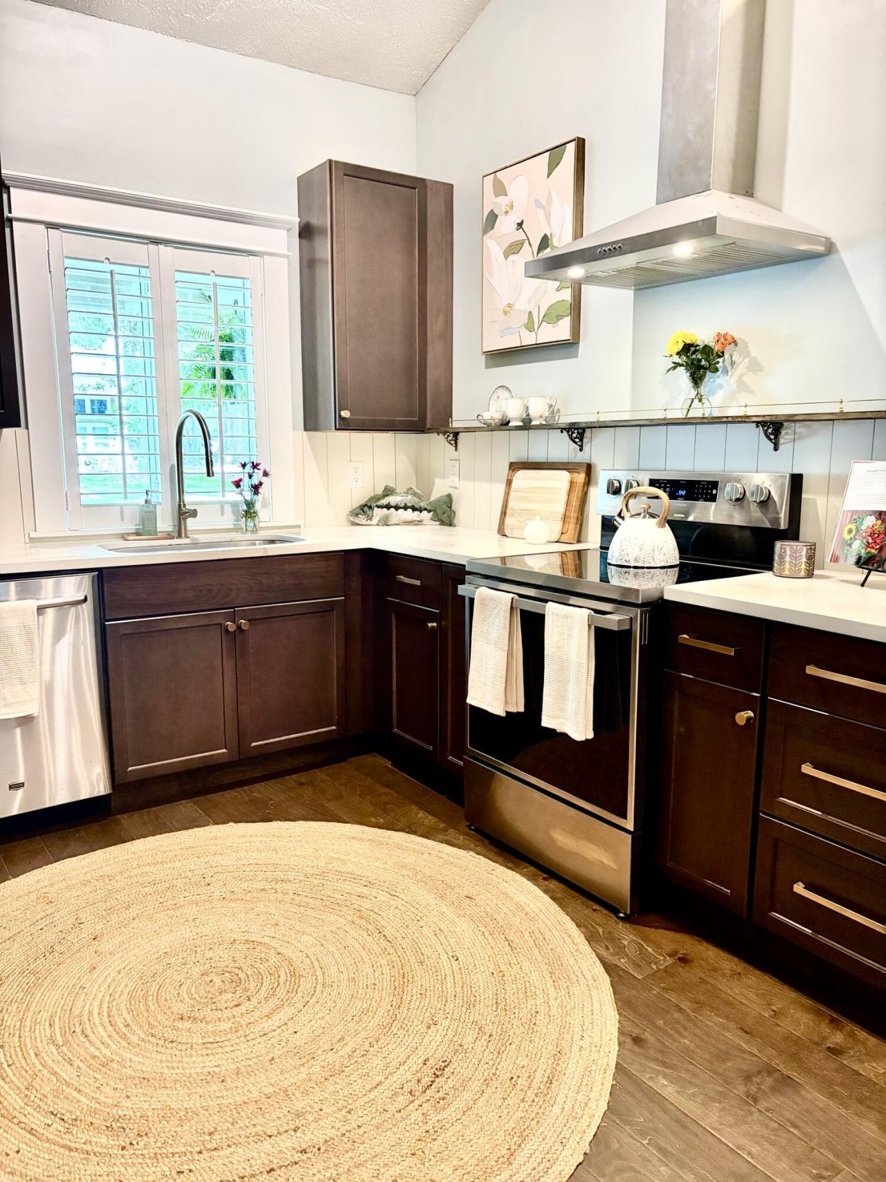 7818 Racquet Road Photo 9