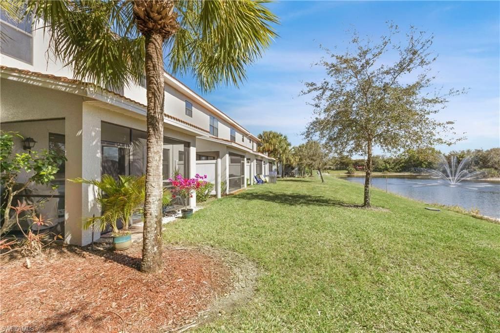 15116 Summit Place Cir, Unit 213, Naples, FL 34119 Photo