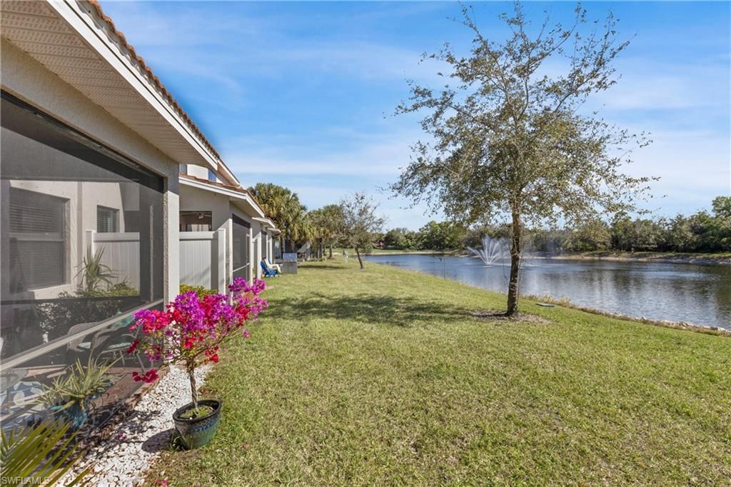 15116 Summit Place Cir, Unit 213, Naples, FL 34119 Photo