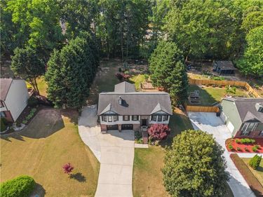 3737 Victoria Drive, Buford, GA 30519