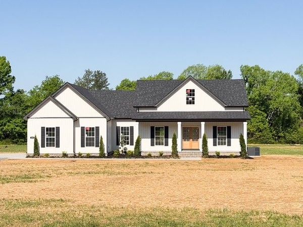 640 Himesville Rd , Shelbyville, TN 37160