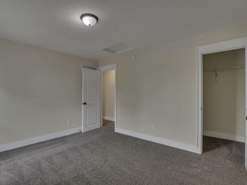 1814 Genessee Avenue, Columbus, OH 43211 Photo 30
