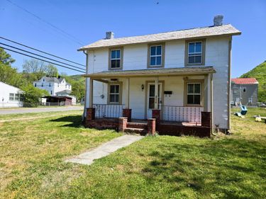 2174 Birch Ave , Buena Vista, VA 24416