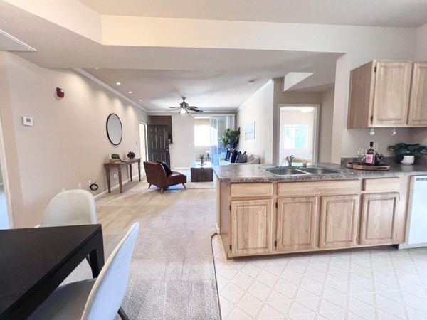501 Gibson Dr #721, Unit 721, Roseville, CA 95678