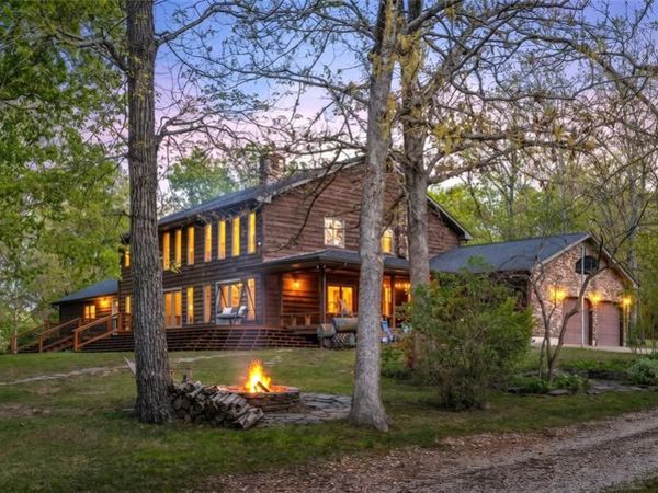 17015 County Road 1020, St James, MO 65559