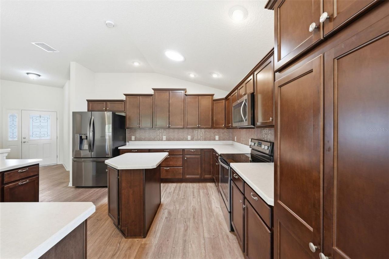 2975 Thayer Terrace, The Villages, FL 32163 Photo