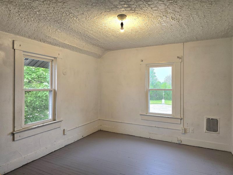 826 N Belmont Avenue, Springfield, OH 45503 Photo 9