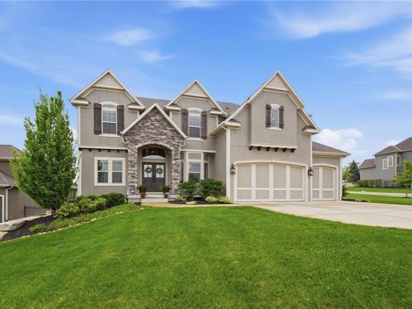 8117 Millridge Street, Lenexa, KS 66220
