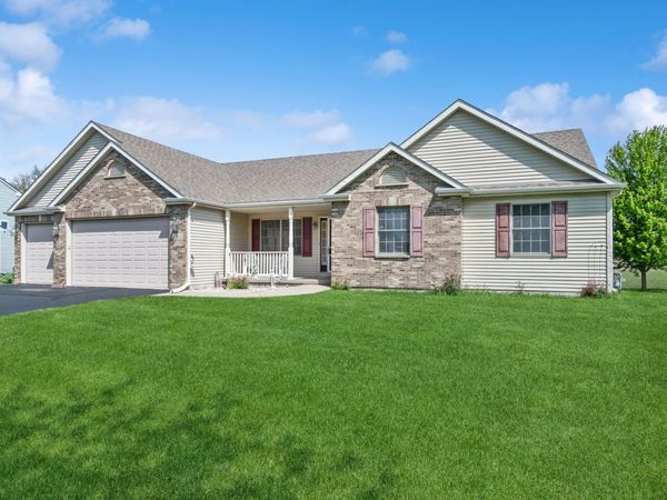 1305 W Northwind Drive, Sandwich, IL 60548
