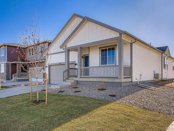 54910 E 28th Place , Strasburg, CO 80136