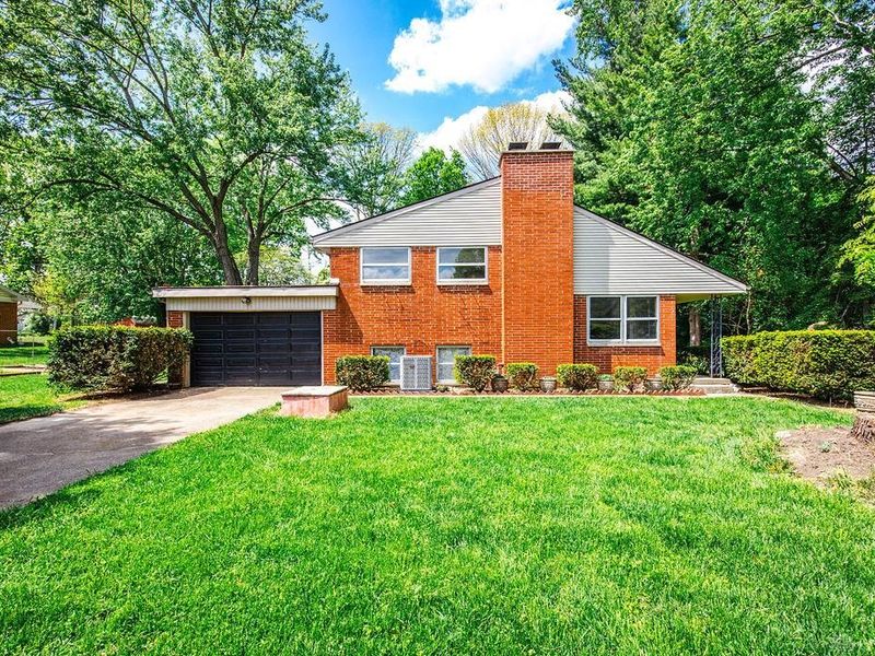 733 Timberwood Drive, Beavercreek, OH 45430 Photo 3