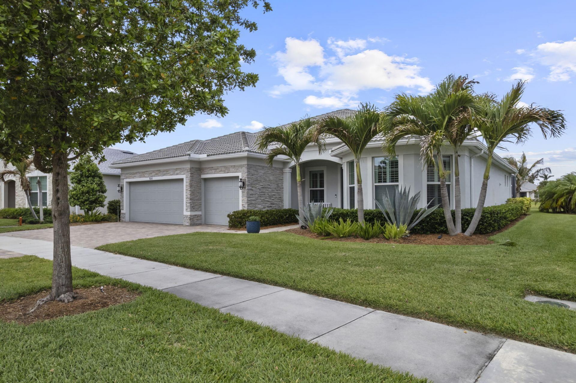 9271 SW Sinoper Lane, Port Saint Lucie, FL 34953 Photo